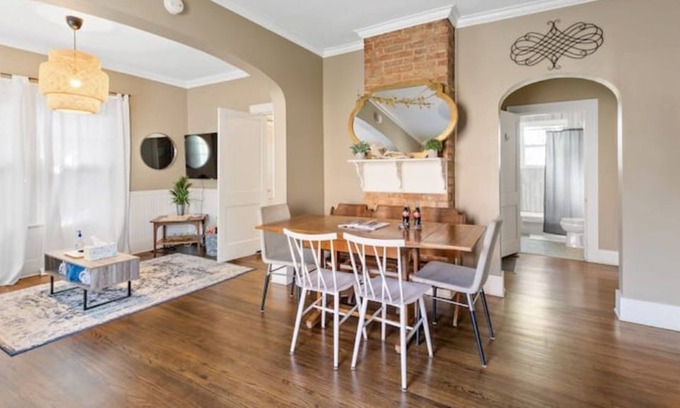 North Chattanooga Cabaña | North Shore Cottage- Mins to Downtown
