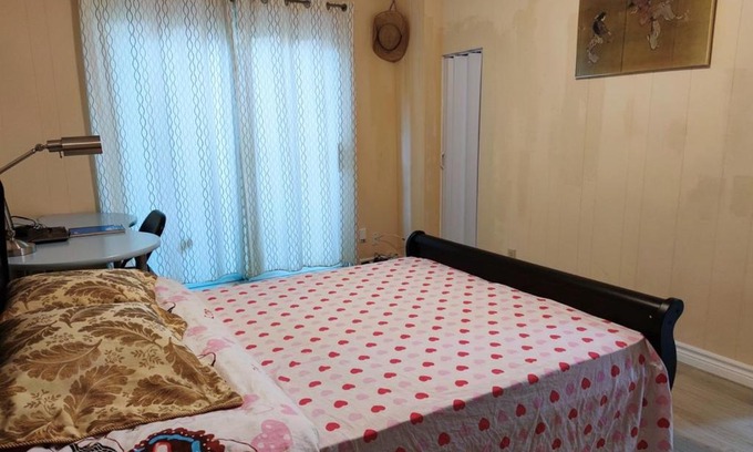 Unionville Casa | North York Room Close to HWY 401 and DVP