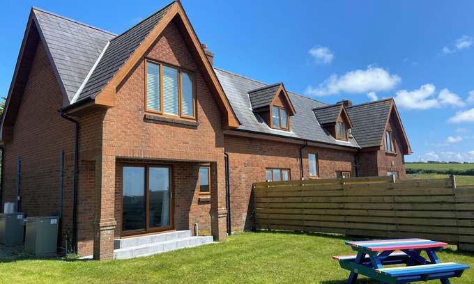 Stibb Cabaña | NORTHCOTT VIEW, romantic, character holiday cottage in Poughill