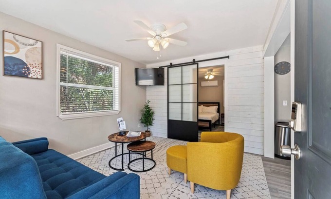 San Marco Apartamento | Northeast Florida Retreat