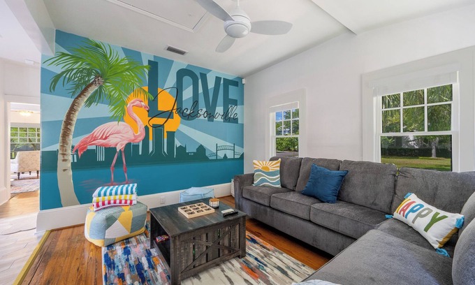 Urban Core Casa | Northeast Florida Retreat