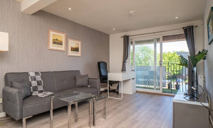 Duddingston Apartamento | Northfield 1 Bedroom Apartment with Sofa Bed - Edinburgh