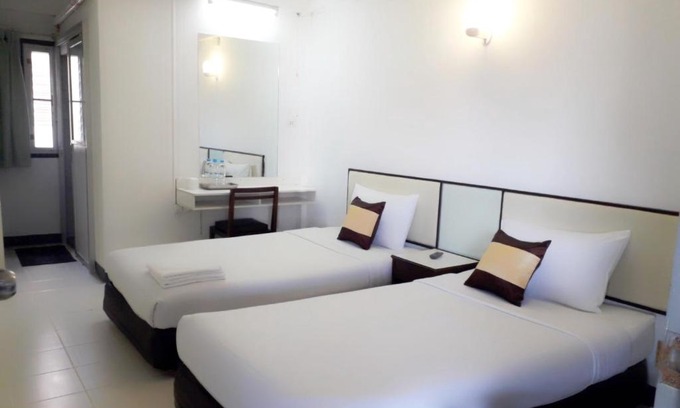 Old City Hotel | NorthLands House Hotel