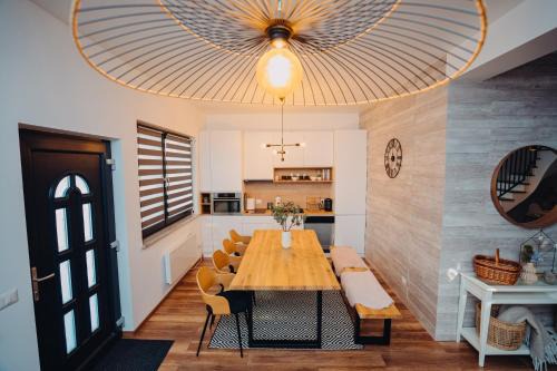 Horodnic de Jos Casa | NorthSpot Cabin