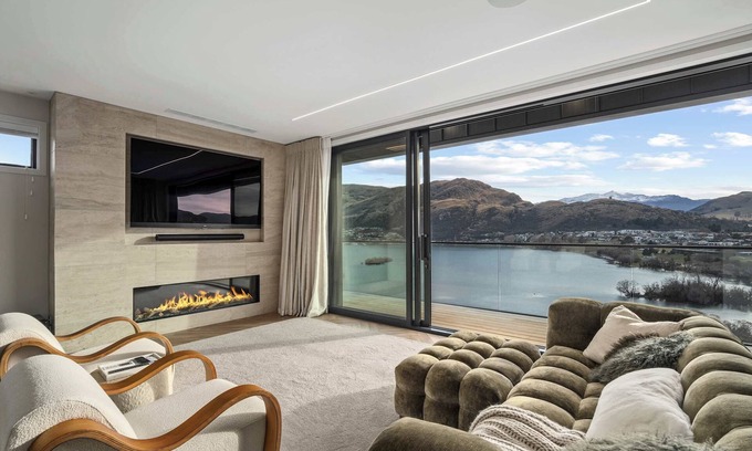 Kelvin Heights Casa | Northview Residence S