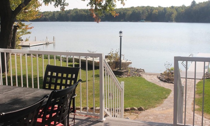 Pickerel Casa | ¡La casa del lago Northwoods crea recuerdos familiares invaluables que duran para siempre!
