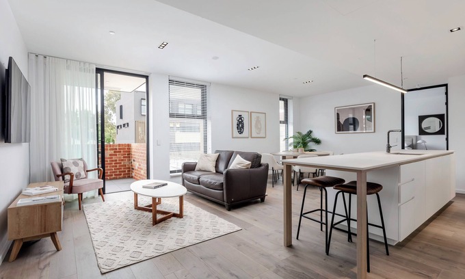Norwood Apartamento | Norwood Executive Apartment / WiFi / Free Parking
