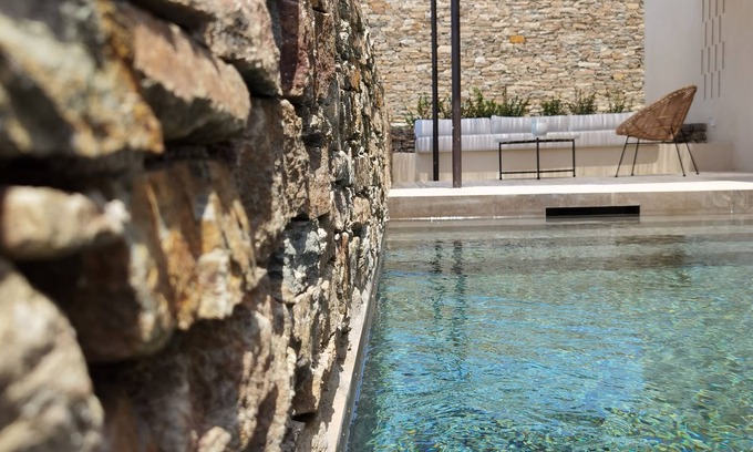 Sifnos Hotel | NOS Hotel & Villas