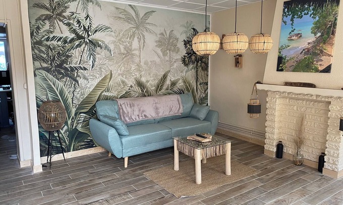 Carvin Casa | Nosy Komba - Oasis of relaxation with spa, video projector in the Malagasy jungle