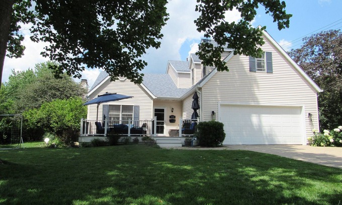 South Bend Casa | Notre Dame Games, big house close to campus