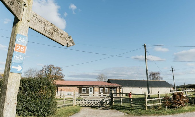 Maiden Newton Cabaña | Notton Farm Cottages