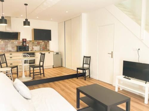 Cournon-dʼAuvergne Apartamento | NOUVEAU Maison Bourg Cournon 5 pers 2 chambres