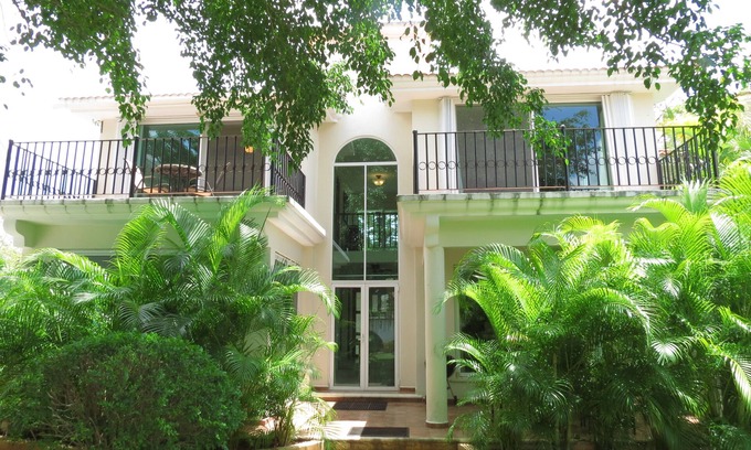 Playacar Villa | Especial de noviembre - Precio reducido - Casa Elena ~ Villa de 3 dormitorios (2 maestros)