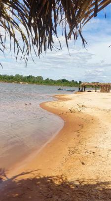 Nova Crixas Casa | Nova crixás Goiás viúva rio araguaia rio do peixe