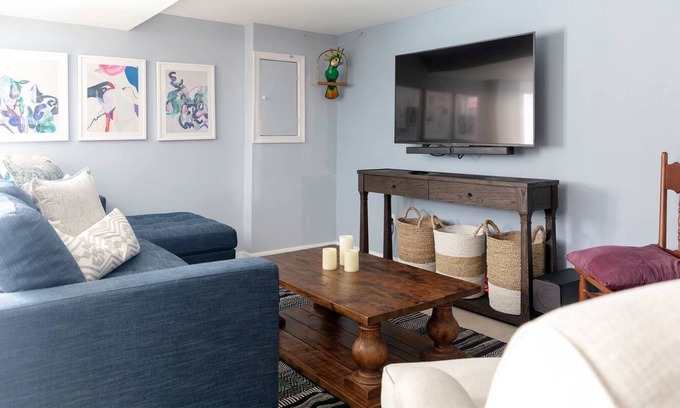 Annandale Apartamento | NOVA HOME AWAY FROM HOME | STONE'S THROW FROM DC