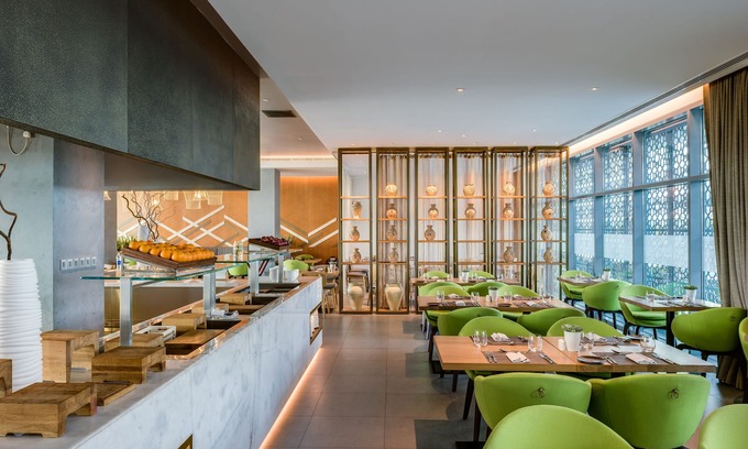 Muscat Hotel | Novotel Muscat Airport