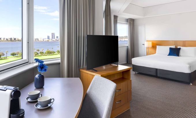 Perth Central Business District Hotel | Novotel Perth Langley
