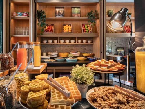 Roissy-en-France Hotel | Novotel Suites Paris CDG Airport Villepinte