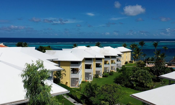 Orange Grove Condominio | Nubian Oasis- Beach Front -St Croix