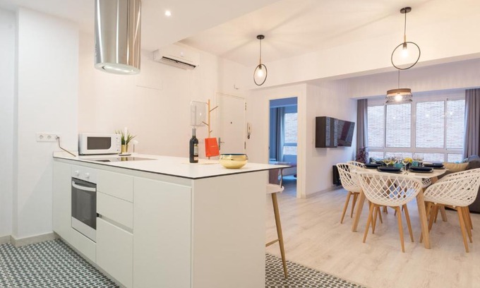 La Goleta Apartamento | Nuevo centro 3 hab 2 baños ac wifi