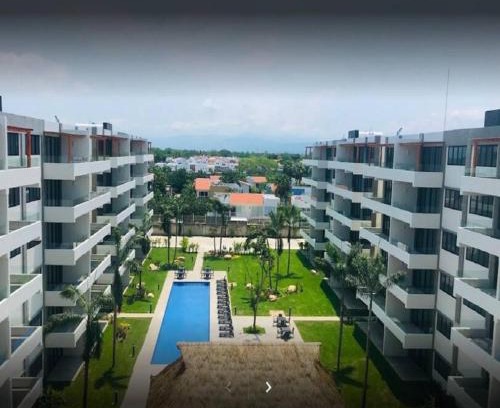Nuevo Vallarta Apartamento | Nuevo Vallarta Lovely 2 bedroom condo pool front