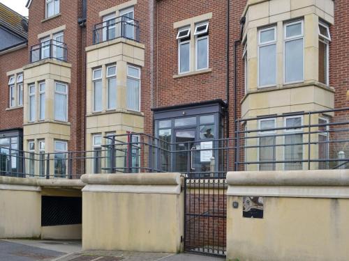 Whitby Casa | Number 7