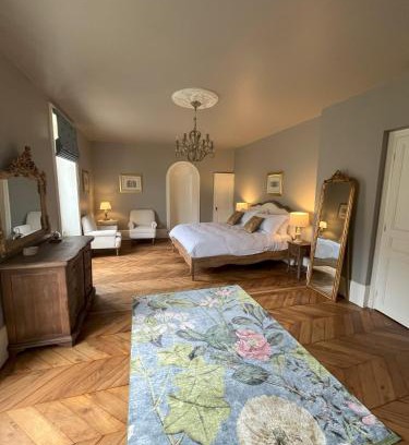 Meursault Cama Y Desayuno | Number 8