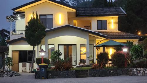Lembang Hotel | Nur Alam Hotel Lembang