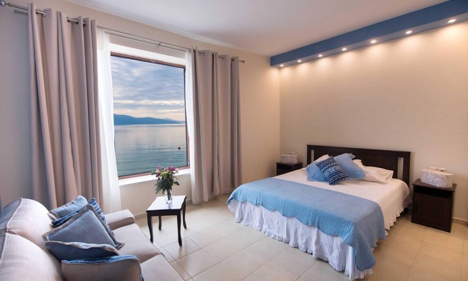 Nikiana Casa | NV Blue Suite Nikiana Lefkada — AV Properties