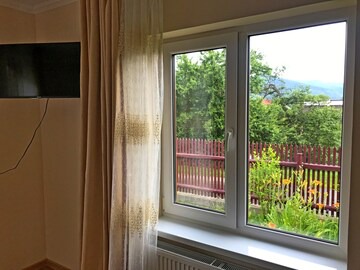 Palyanytsya Cabaña | NV New View always welcomes guests