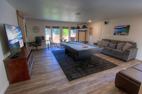 Lincoln Park Casa | NVH0823 - Sadies Hustle home