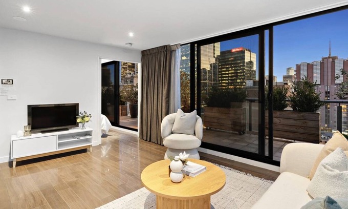 Chinatown Apartamento | NYC Rooftop Penthouse Apartment in Melbournes Paris end