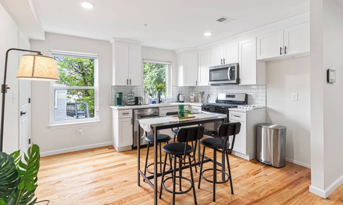 Ampere Cama Y Desayuno | NYC Urban Escape 15min to Newark Penn Station
