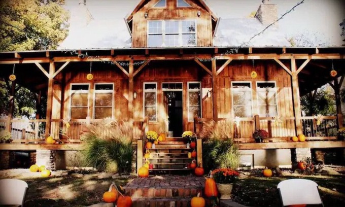 Centralia Cabina | O'Brist Lakehouse on Centralia Lake