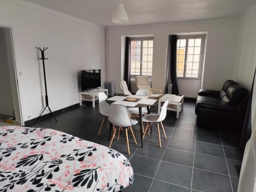 Salins-les-Bains Apartamento | O'Couvent - Appartement 222 - 1 chambre - 71 m2 - Deuxième étage