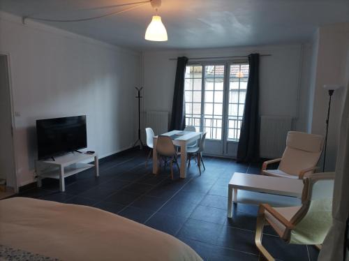 Salins-les-Bains Apartamento | O'Couvent - Appartement 232 - 1 chambre - 71 m2 - Troisième étage