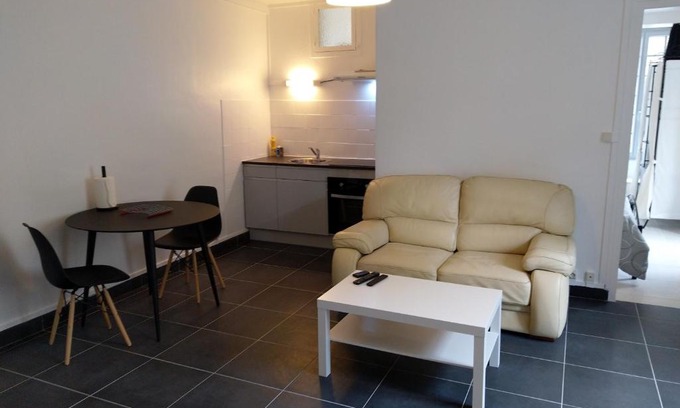 Salins-les-Bains Apartamento | O'Couvent - Appartement 44 m2 - 1 chambre - rdc ext