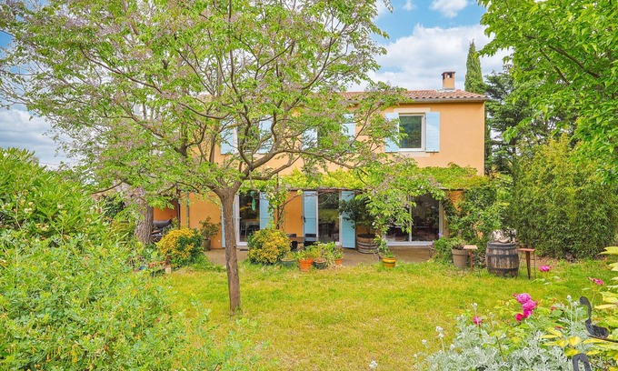 Saint-Saturnin-les-Avignon Chalet De Esquí | O Grand Air