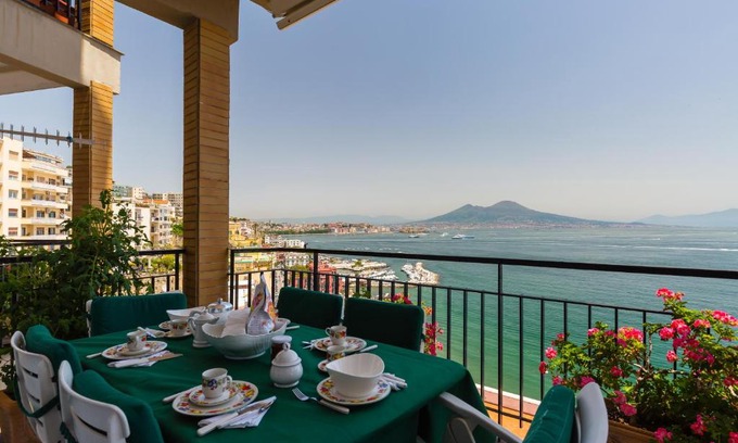 Posillipo Apartamento | O-House Posillipo by Napoliapartments