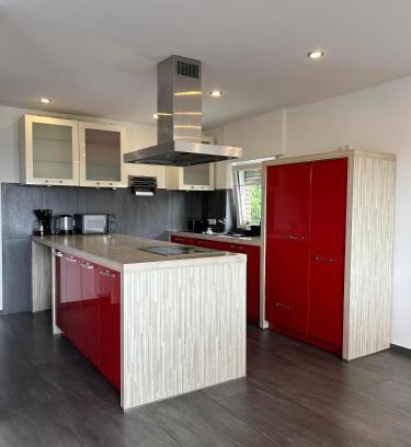 Ibbenbueren Apartamento | O107 XXL I 160m2 I Kamin I Balkon I 2 WC I Kücheninsel