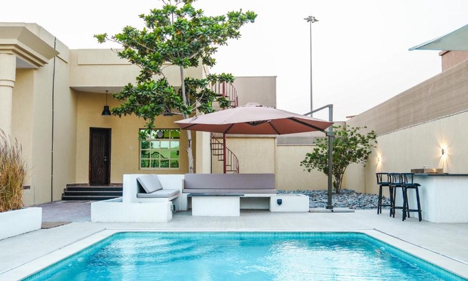 Al Jazirat Al Hamra Villa | O2 pool villa