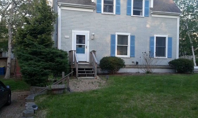 East Chop Casa | Oak Bluffs Rental - Walk to the Beach