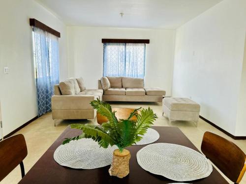 Ensenada Cabina | Oak Point Bay View
