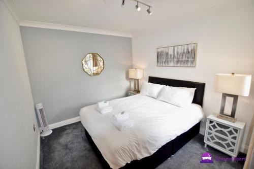 Salisbury Apartamento | Oak Tree Boutique 2 bed Apartment - Stayseekers