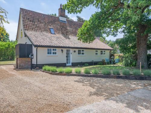 Hethel Casa | Oak Tree Cottage