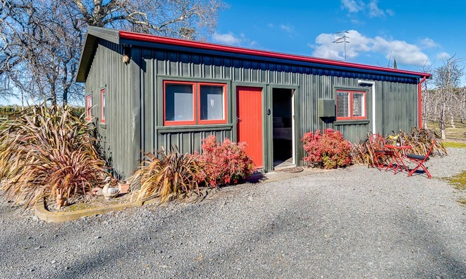 Twyford Casa | OAK VIEW - HASTINGS HOLIDAY HOME, with a garden in Hastings
