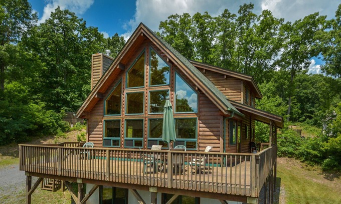 Swanton Casa | Impresionante Mountain Log Home en un entorno tranquilo!