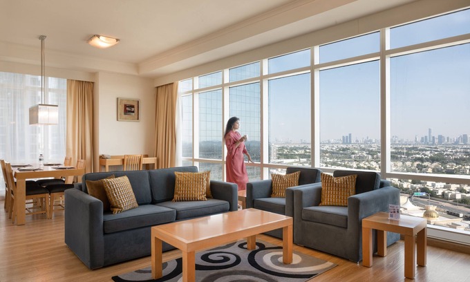 Jumeirah Lake Towers Apartamento | Oaks Liwa Heights Suites