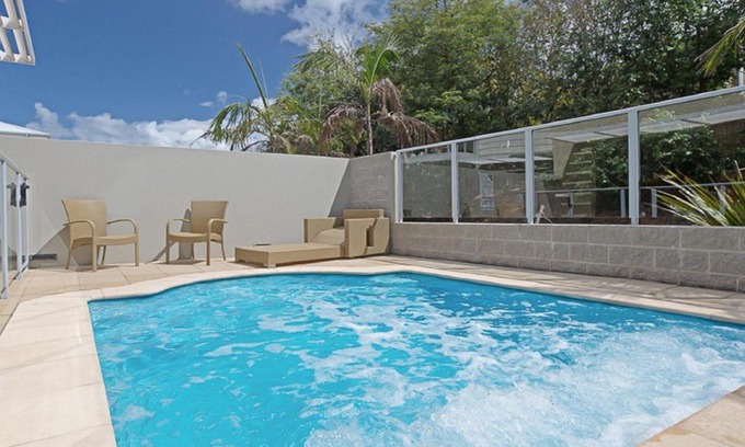 Salamander Bay Apartamento | Oaks Pacific Blue 516 private pool aircon WI-FI