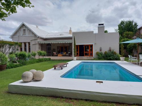 Burgersdorp Casa | Oaktree